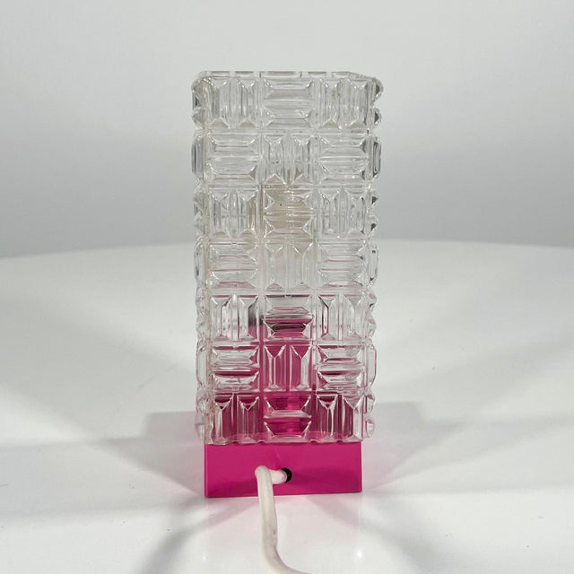 Pink Table Lamp in Plastic, 1980s For Sale - Image 4 of 10