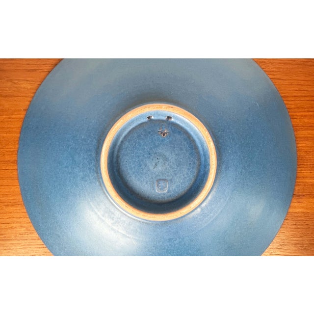 Large Mid-Century Modern German Studio Pottery Decorative Wall Plate by Eva Fritz-Lindner for Karlsruher Majolika, 1960s For Sale - Image 10 of 18