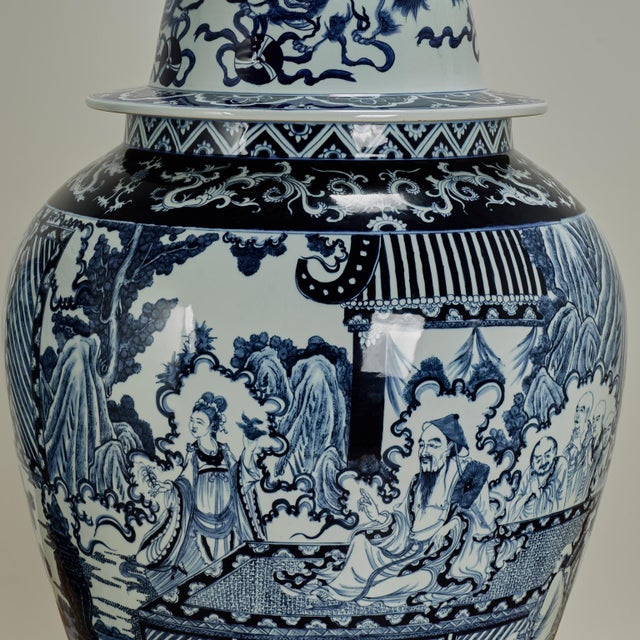 Pair of Chinese Blue and White Porcelain Palace Urns For Sale - Image 9 of 18