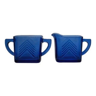 Vintage Art Deco "Chevron" Cobalt Blue Depression Glass Sugar & Creamer Set For Sale