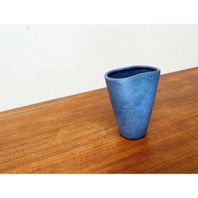 Mid-Century German Minimalist Studio Pottery Vase by Hildegard and Peter Delius for Hamelner Kunsttöpferei, 1960s, in Very...