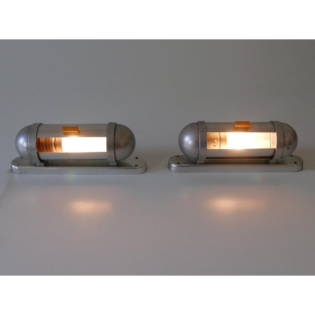Streamline Submarine Cabinet Sconces from König, Germany, 1940s, Set of 2 For Sale - Image 4 of 18