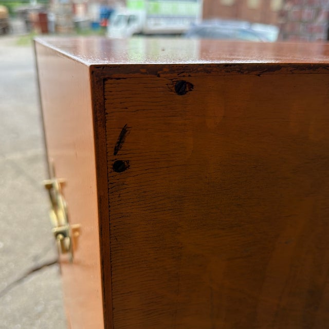 Mid-Century Modern Oriental Inspired Lacquered Credenza, Possibly Tommi Parzinger For Sale - Image 12 of 12