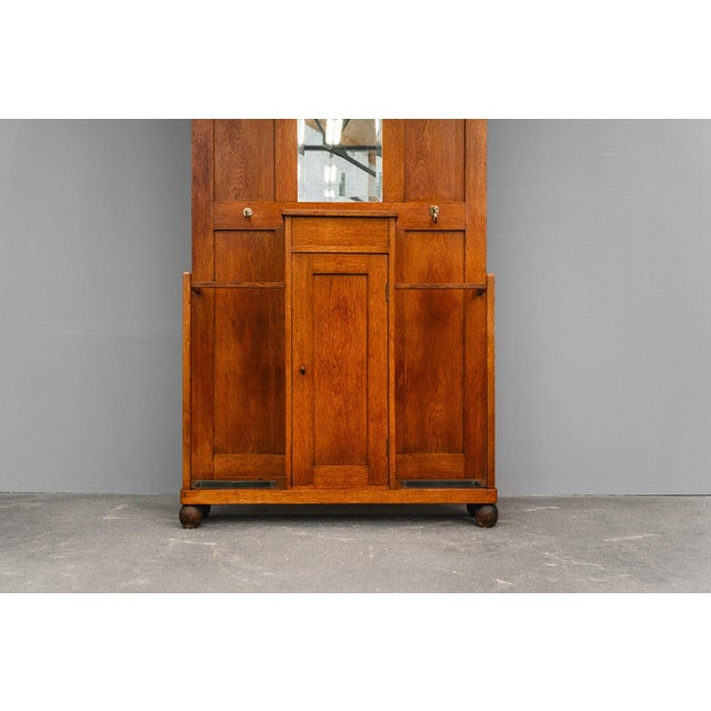 Early 20th Century Art Nouveau Wardrobe in Oak For Sale - Image 11 of 18