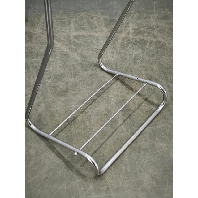 1930s Bauhaus Chrome Valet Stand from Mücke Melder, Former Czechoslovakia, 1930s For Sale - Image 5 of 9