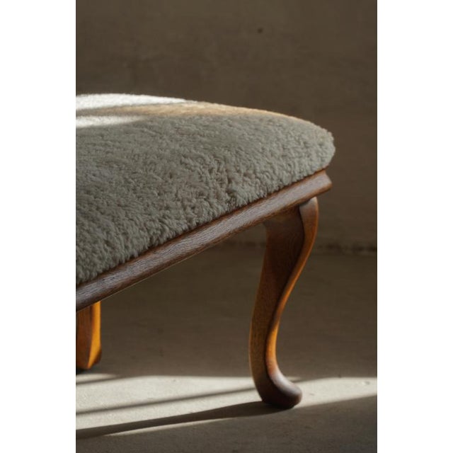Danish Rococo Style Bench with Cabriole Legs and Lambswool Seat, 1920s For Sale - Image 14 of 18