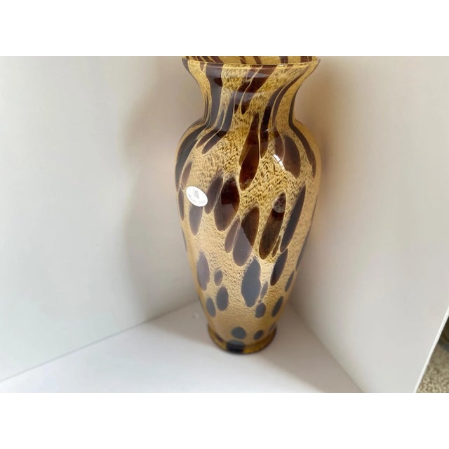 Murano 1980s Italian Art Glass Maestri Vetrai Tortoise Pattern Vase For Sale - Image 4 of 11