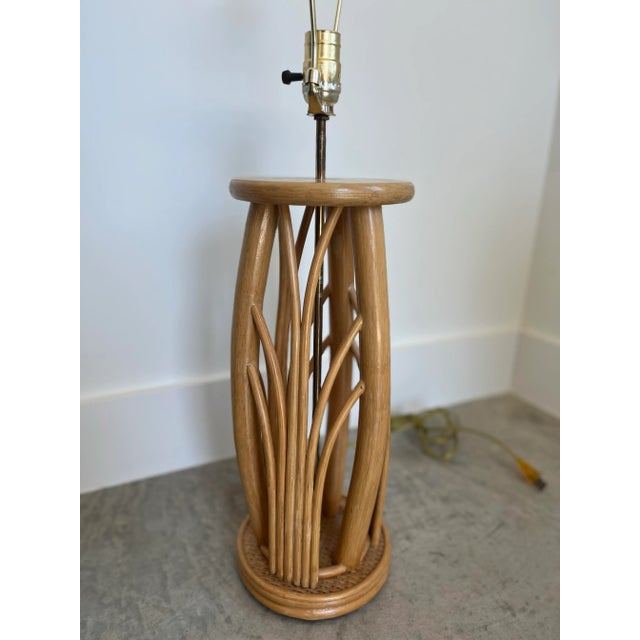 Mid-Century Modern 1970s Coastal Bent Bamboo Sculptural Table Lamp For Sale - Image 3 of 8