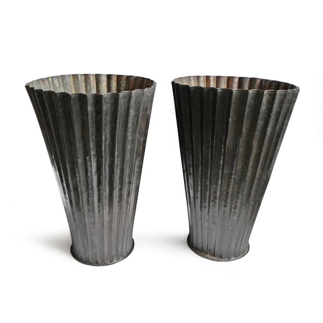Mid 20th Century Vintage Old World Bronze Fluted Planter For Sale - Image 5 of 9