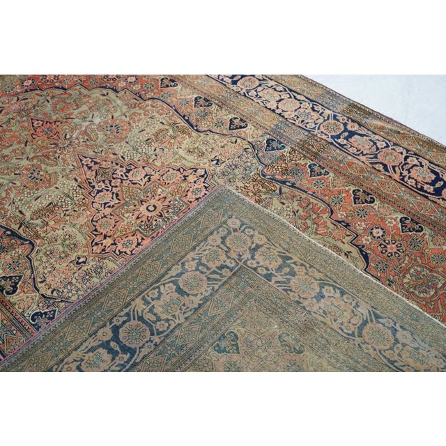 Antique Kashan Rug 4'6'' x 6'6''.