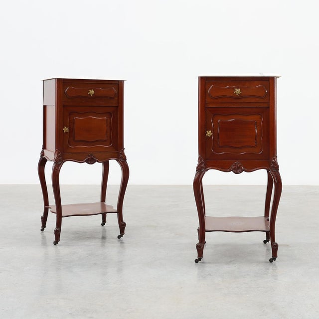Walnut Louis XV Nightstands with Carrara Marble Tops, France, 1900, Set of 2 For Sale - Image 17 of 17