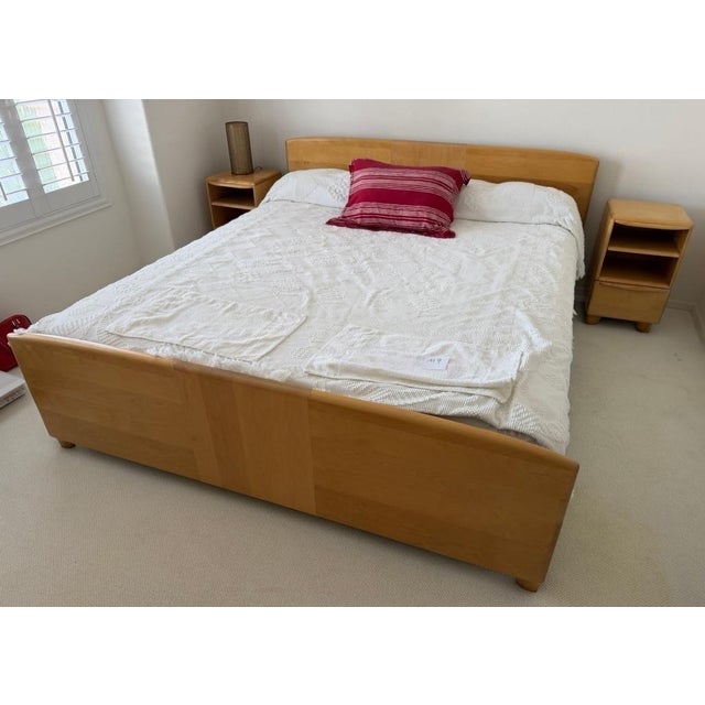 Vintage Mid-Century Modern Heywood Wakefield Encore Style King Headboard & Footboard Bed Frame For Sale - Image 10 of 11