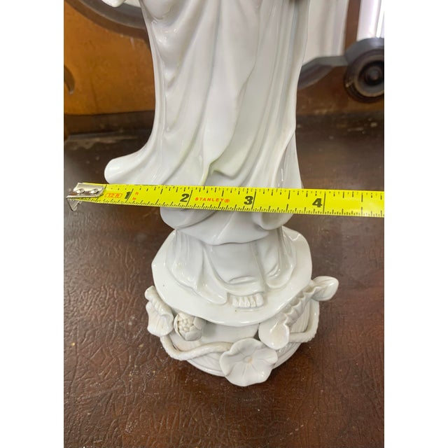 Vintage Blanc De Chine Guanyin Porcelain Statue For Sale - Image 10 of 11