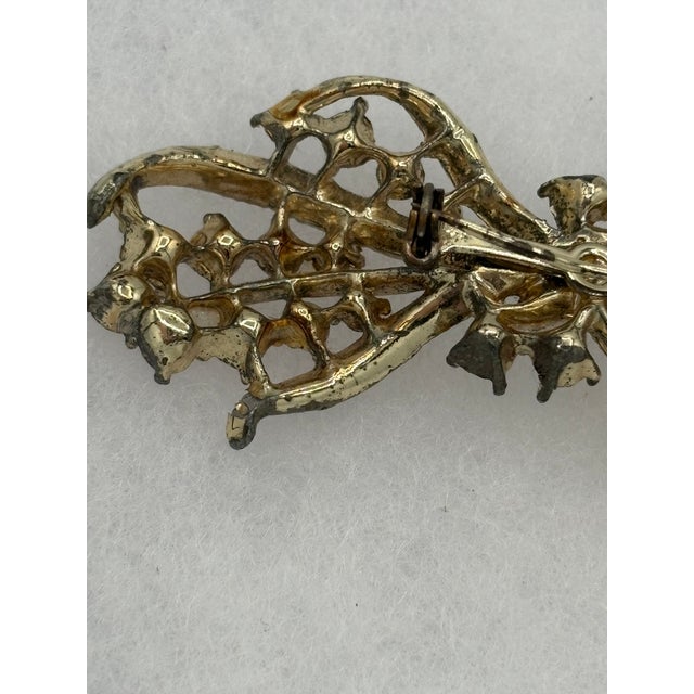 Pink Vintage Pink Rhinestone & Cabochon Bow Brooch For Sale - Image 8 of 10