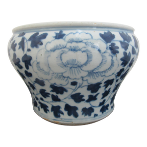 Chinese Qing Dynasty Blue & White Porcelain Flower Vines Cache Spittoon Pot
