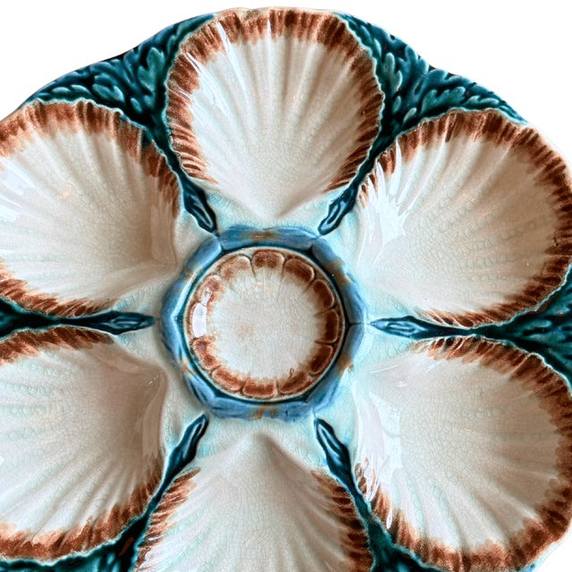 French Majolica Oyster Plate from Sarreguemines, 19th Century For Sale - Image 3 of 6