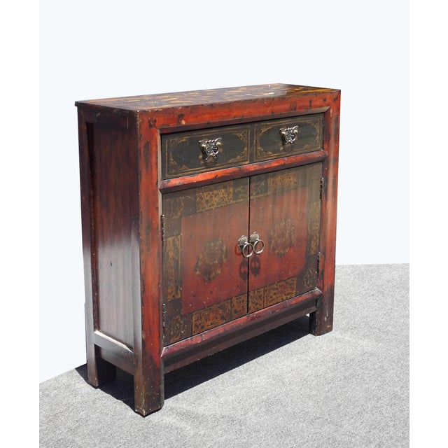 1990s Vintage Hooker Furniture Asian Red Hall Chest ~ Side Table Cabinet For Sale - Image 5 of 17