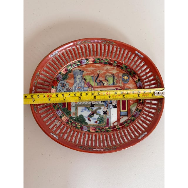 Red Rare Vintage Reticulated Pierced Chinese Famille Rose Oval Plate 9"x8" With Court Scene For Sale - Image 8 of 8