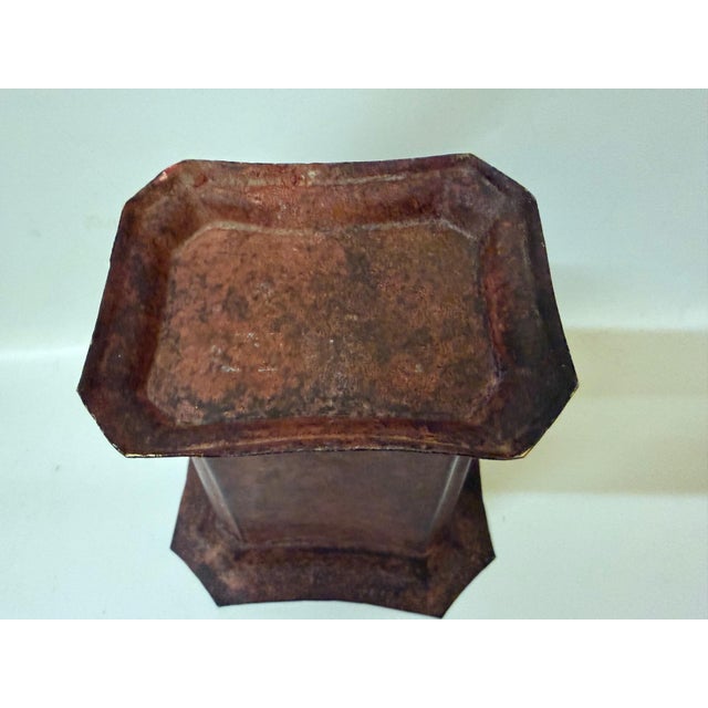 Mid 20th Century Vintage Arts & Crafts Patinated Copper Tapered Faceted Vase / Planter For Sale - Image 5 of 8