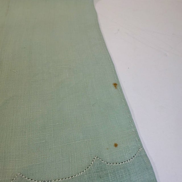 Pair Vintage Pale Pistachio Madeira Linen & Organza Fingertip Towels For Sale - Image 10 of 17
