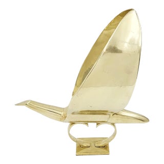 Dolbi Cashier Modernist Brass Bird in Flight Sculpture, Circa 1980 For Sale