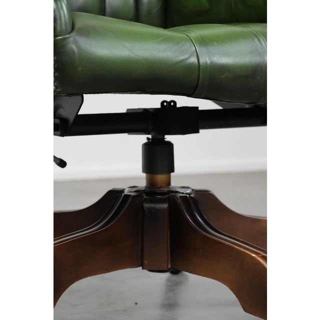 Large English Style Chesterfield Office Chair in Green Cowhide Leather For Sale - Image 12 of 18