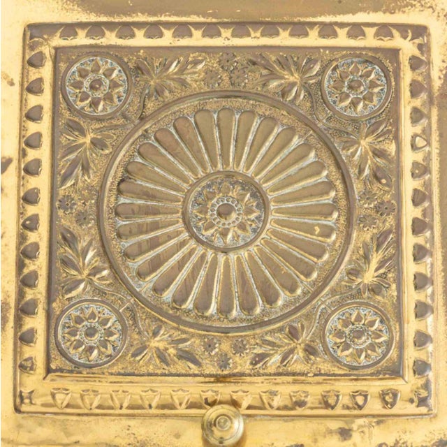 Victorian Victorian Brass Coal Scuttle, 19th C. For Sale - Image 3 of 8