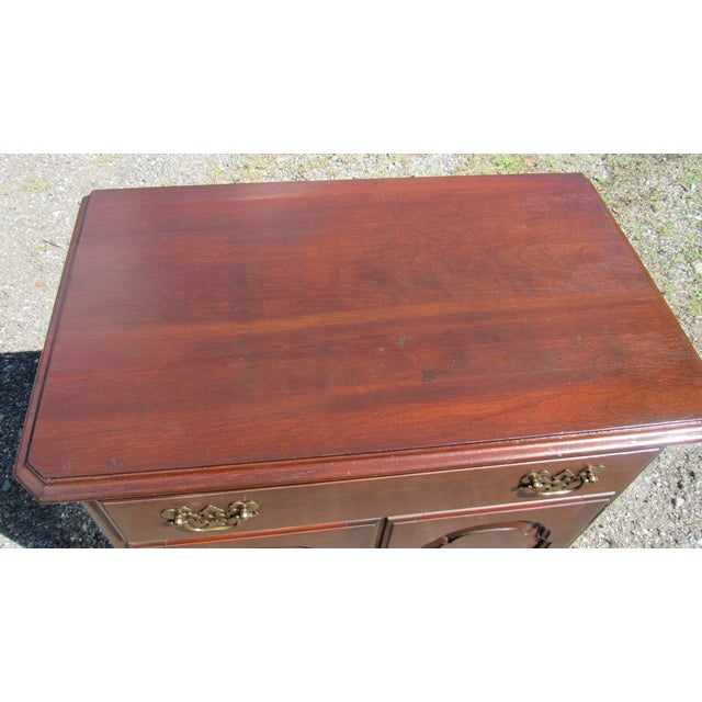 Ethan Allen Ethan Allen Georgian Court Nightstand Table Cherry For Sale - Image 4 of 7