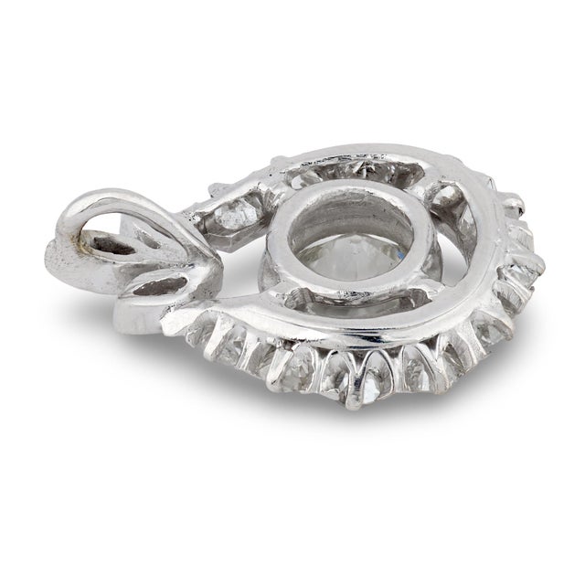 1910s Edwardian Gia 2.25 Carat Diamond Platinum Pendant For Sale In Los Angeles - Image 6 of 7