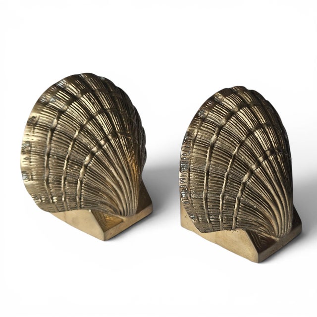 Vintage Hollywood Regency Solid Brass Scallop Shell Bookends - Pair For Sale In Dallas - Image 6 of 9