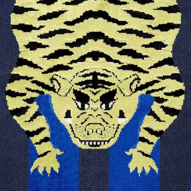 Abstract Sample - Schumacher x Johnson Hartig Jokhang Tiger Velvet Fabric in Blue For Sale - Image 3 of 4