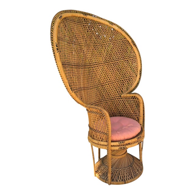 1970s Vintage Mid-Century Woven Rattan Peacock Chair For Sale