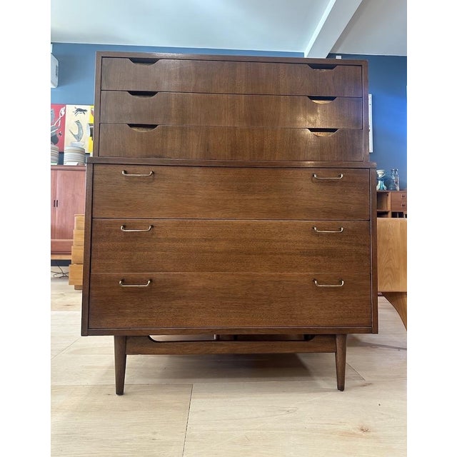 1960s Rare Design American of Martinsville Highboy Dresser For Sale - Image 10 of 10