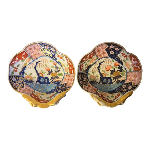 Early 19th Century Coalport Imari Porcelain Shell Shaped Dessert Dishes Rock & Tree Pattern - a Pair For Sale