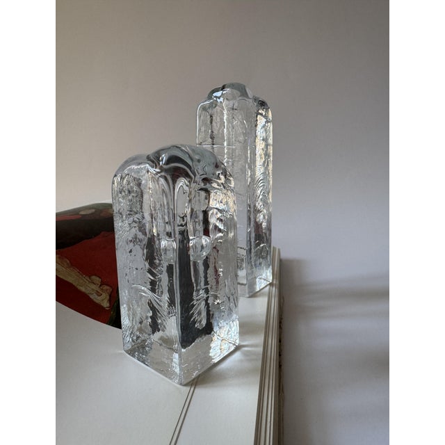 Vintage Scandinavian Sculptural Glass Blocks from Muurla Finland, 1970s, Set of 2 For Sale - Image 15 of 16