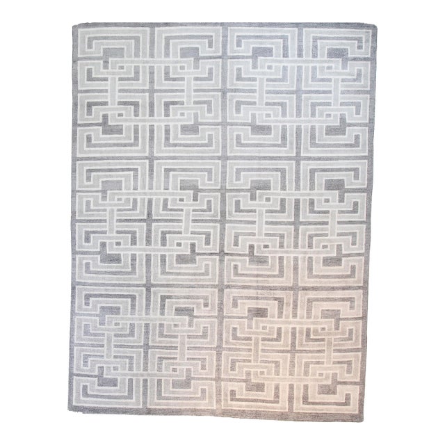 Pristine Rug, Gray 10x14 For Sale