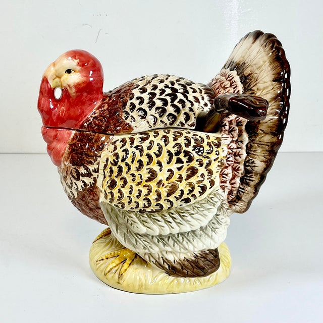 We try to find a Turkey Soup Tureen every year and this one is the best ever. He has a simple but chic color palette of...