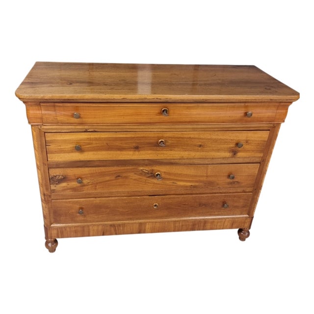 Venetian Chest of 4 Drawers in Light Walnut and Cherrywood, 1850s For Sale