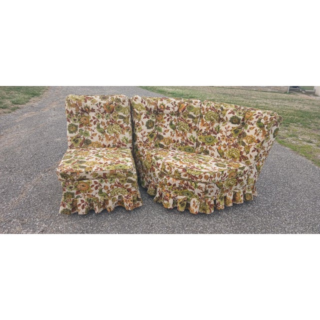 Vintage Floral Skirted Slipper Chair & Corner Settee Set – Timeless Mid-Century Elegance Elevate your space with this...