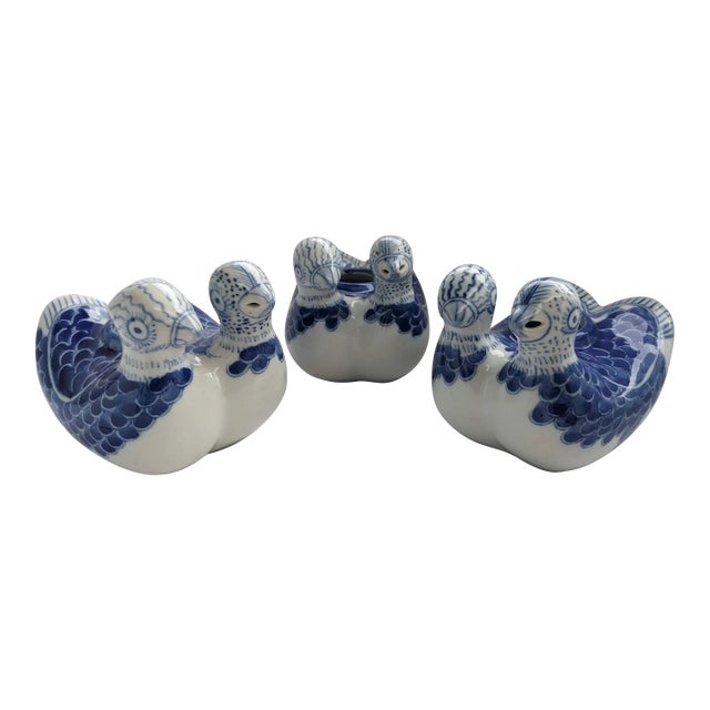 Late 20th Century Set of 3 Blue and White Twin Duck Water Droppers For Sale