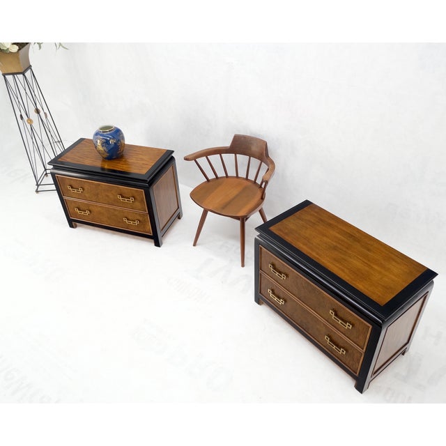 Wood Pair Burl Wood Black Lacquer Solid Brass Drop Pull 2 Drawer Night Stands MINT! For Sale - Image 7 of 16