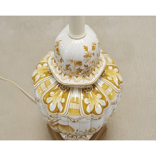 Off-white Pair of Wilshire House Porcelain Ginger Jar Table Lamps (No Shades Included) For Sale - Image 8 of 18