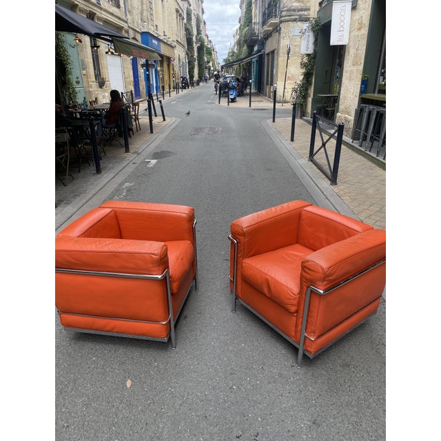 LC2 Armchairs by Le Corbusier for Cassina, 1990s, Set of 2 For Sale - Image 10 of 12
