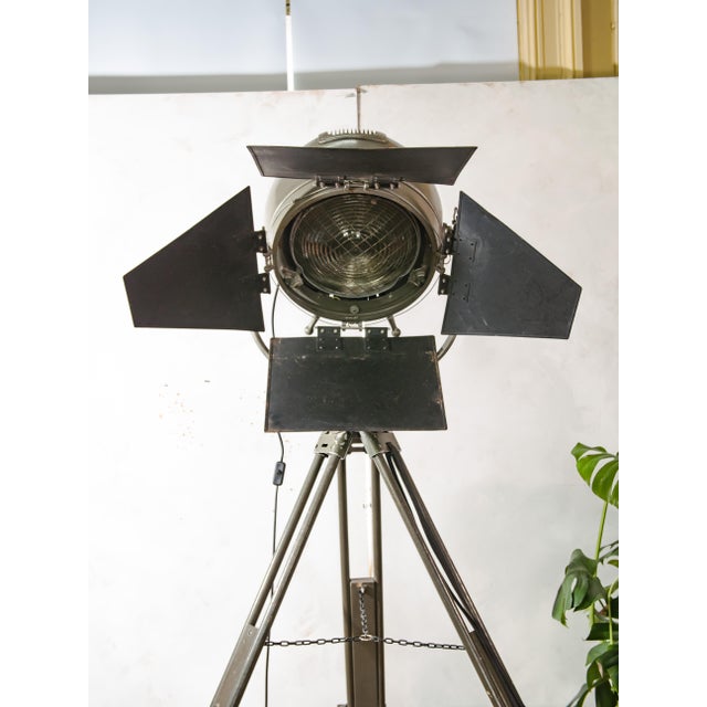 Fiberglass Film Studio Spotlight Floor Lamp from Mole-Richardson, England, 1950s For Sale - Image 12 of 18