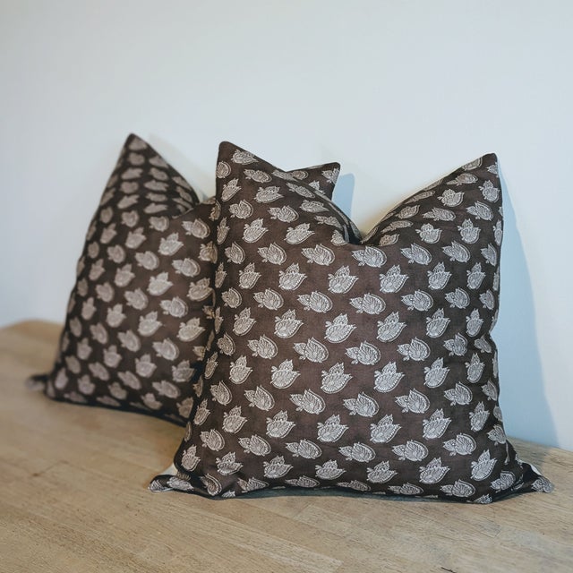 Not Yet Made - Made To Order Soane Britain Burdur Leaf Pillows in Chestnut - Pair For Sale - Image 5 of 6