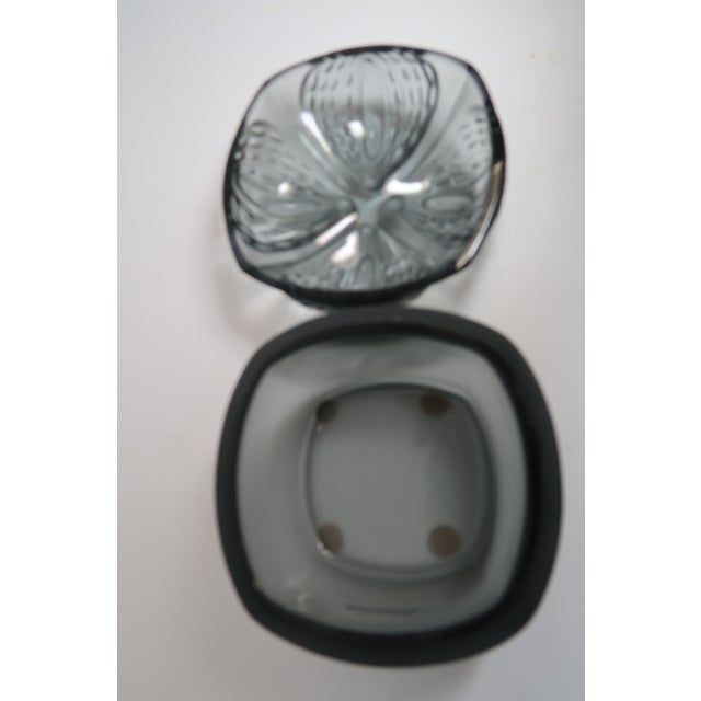 Lalique (France) - Exquisite Smoke Gray (Rarest Color!) Clear and Frosted "Mirabel" Powder Box, Retired. For Sale - Image 13 of 13