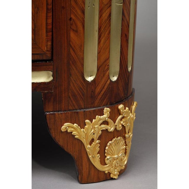 Regency Chest of Drawers attributed to Pierre Moulin, 1720 For Sale - Image 14 of 18