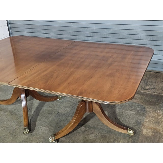 Late 20th Century Kittinger Williamsburg Mahogany Three Part Pedestal Dining Room Table Wa 1043 & 1044 For Sale - Image 9 of 14