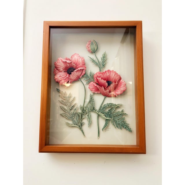Vintage Signed 1998 I. Griffin Dimensional Botanical Poppy Relief – Framed Shadowbox Wall Sculpture For Sale - Image 4 of 7