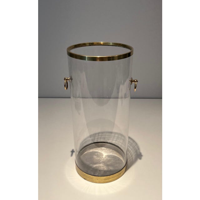 Round umbrella stand in lucite and brass. French work. Circa 1970 For Sale - Image 14 of 18